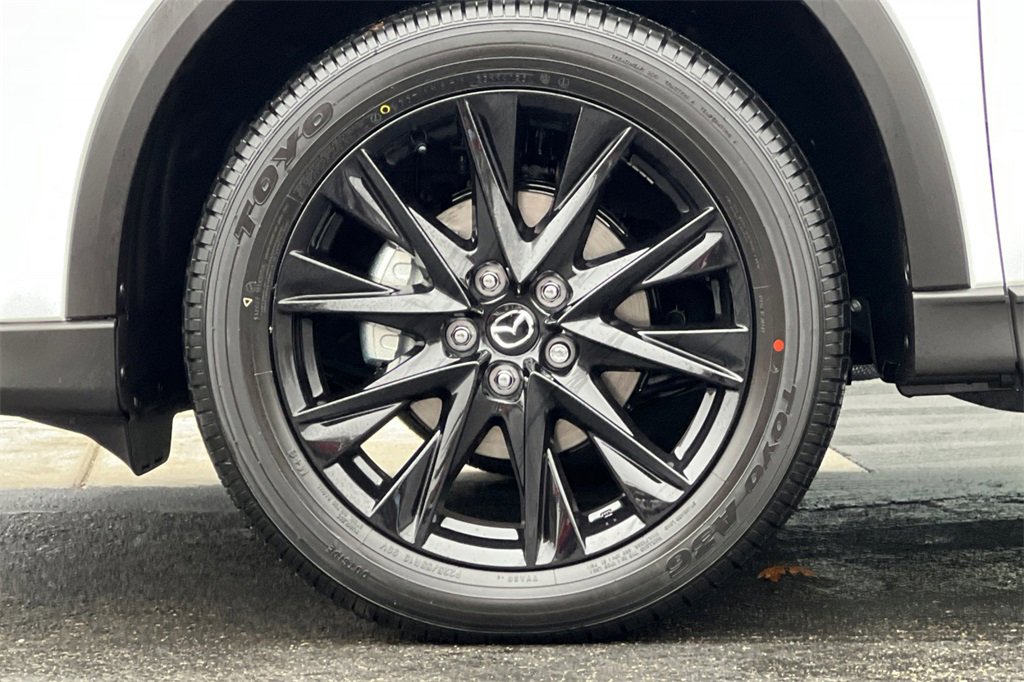 New 2025 MAZDA CX-5 Carbon Edition image 26