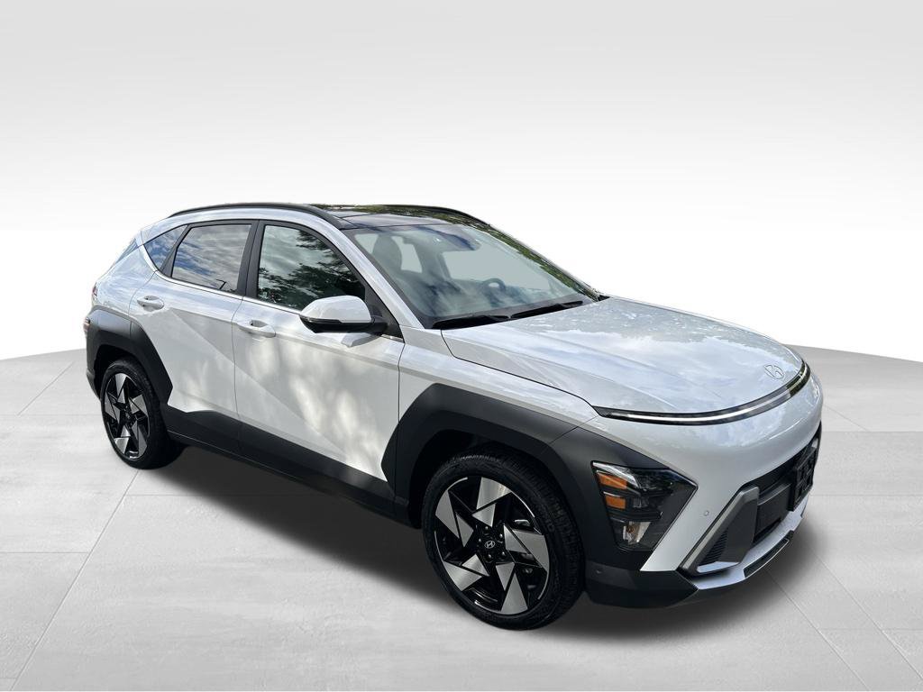 Used 2026 Hyundai Kona Limited FWD image 8
