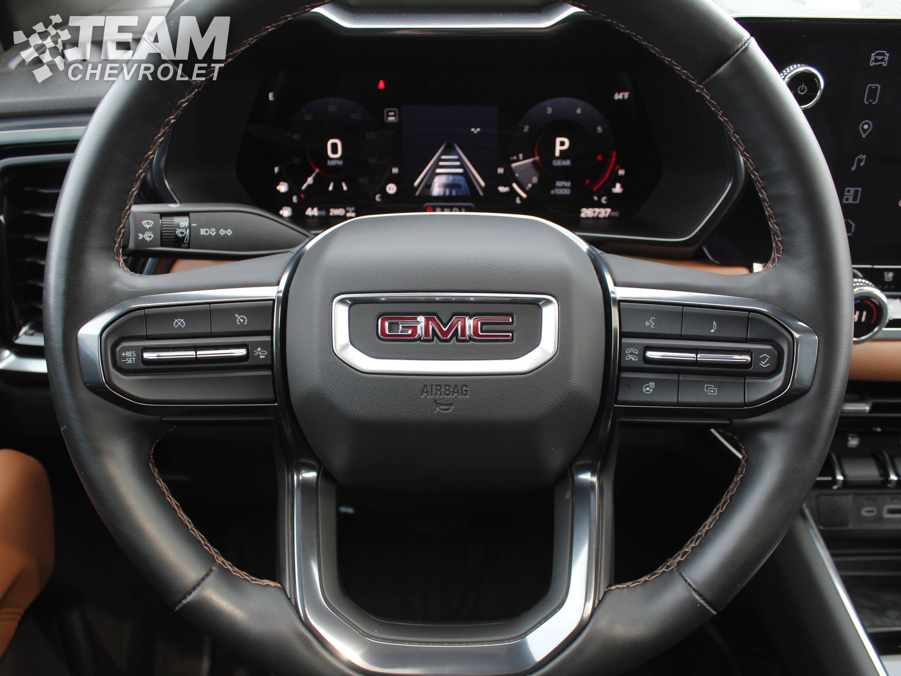 Used 2025 GMC Canyon AT4 w/ Technology Plus Package AWD/4WD image 14