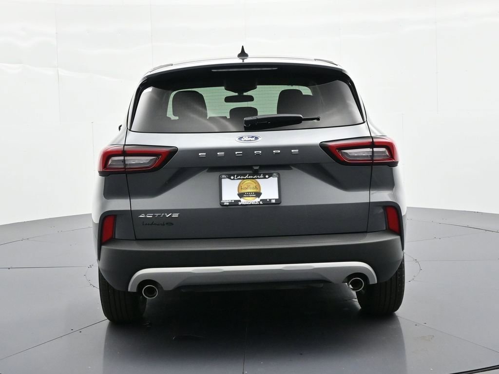 Used 2024 Ford Escape Active w/ Cold Weather Package image 7