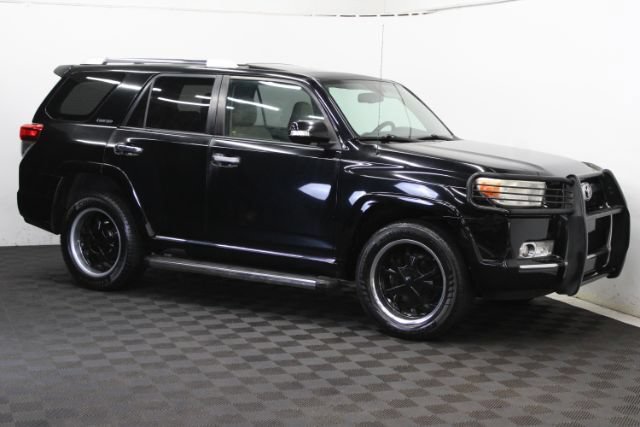 Used 2011 Toyota 4Runner Limited AWD/4WD image 3