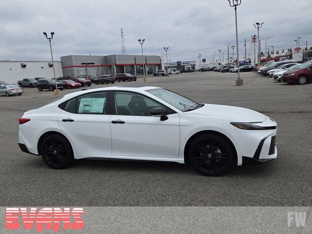 New 2026 Toyota Camry Hybrid w/ Multimedia Upgrade Package image 2