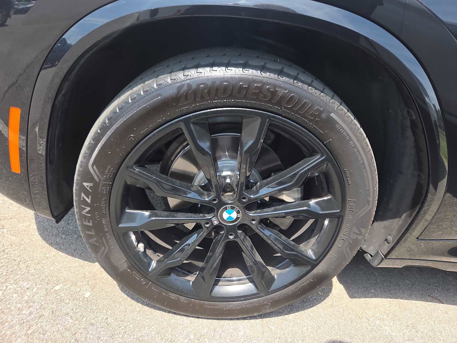 Used 2024 BMW X3 sDrive30i w/ M Sport Package RWD image 9