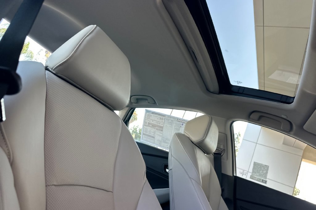 New 2026 Honda Accord Touring image 18