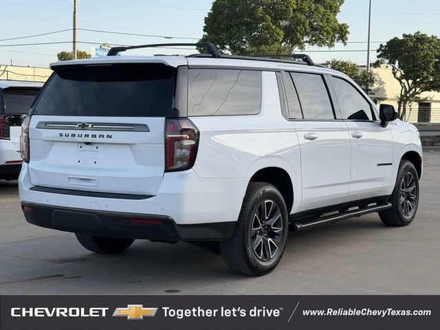 Used 2022 Chevrolet Suburban Z71 AWD/4WD image 4