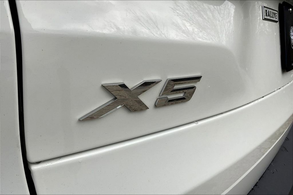 Used 2023 BMW X5 xDrive40i w/ Parking Assistance Package image 24