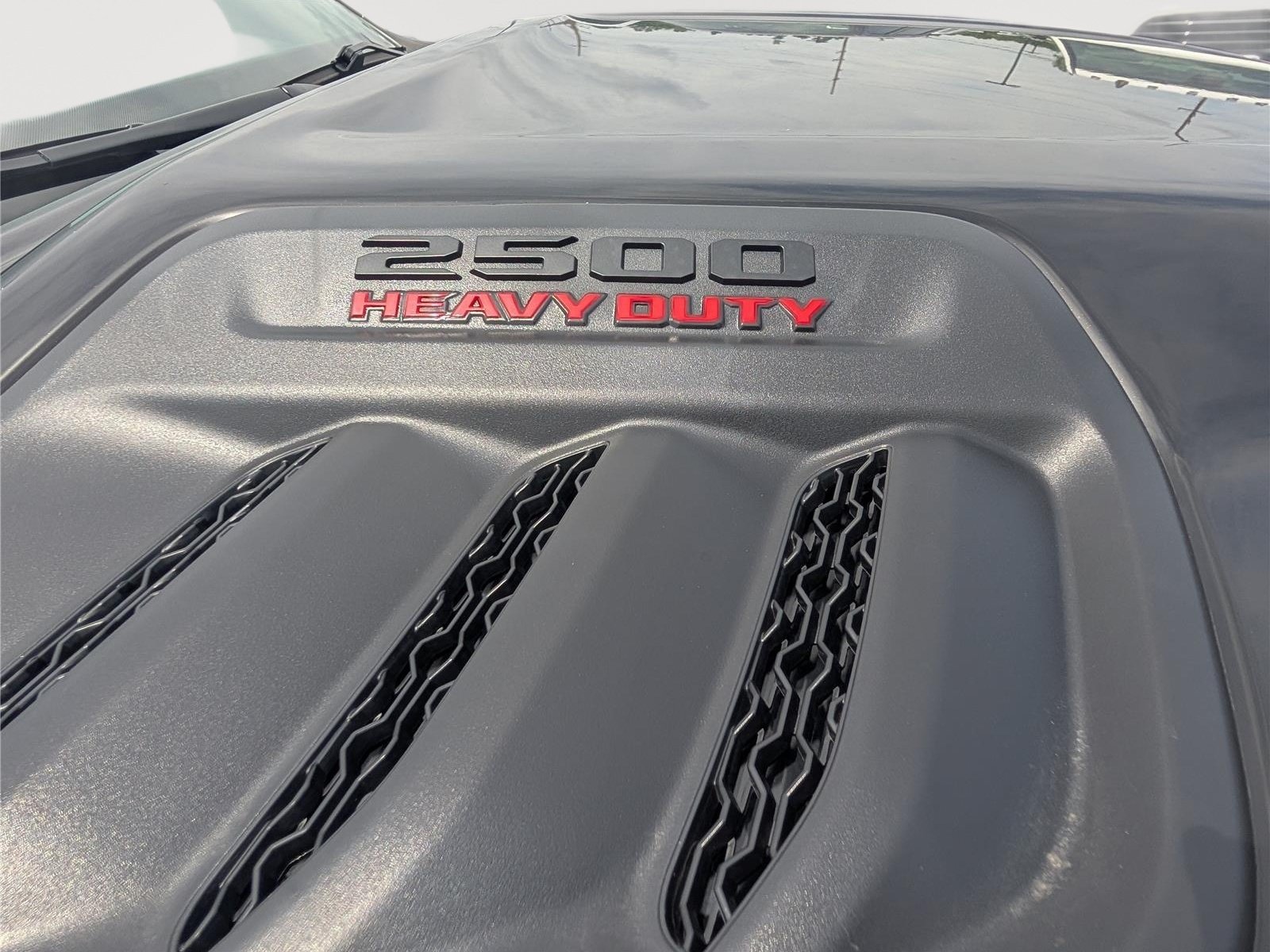 New 2026 RAM 2500 Laramie AWD/4WD image 6