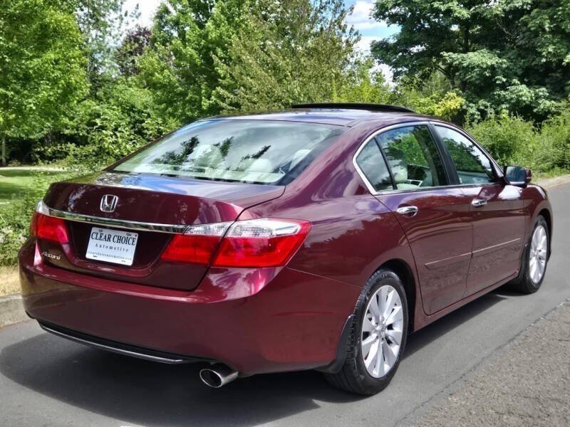 Used 2015 Honda Accord EX image 9
