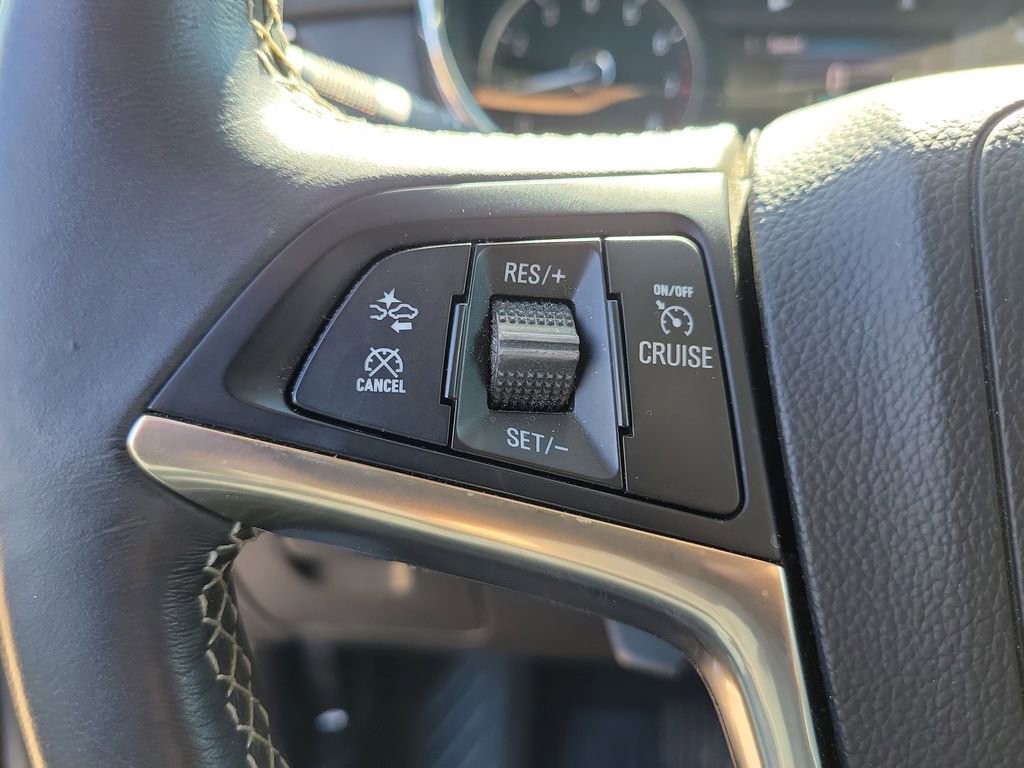 Used 2022 Buick Encore Preferred w/ Safety Package II image 22