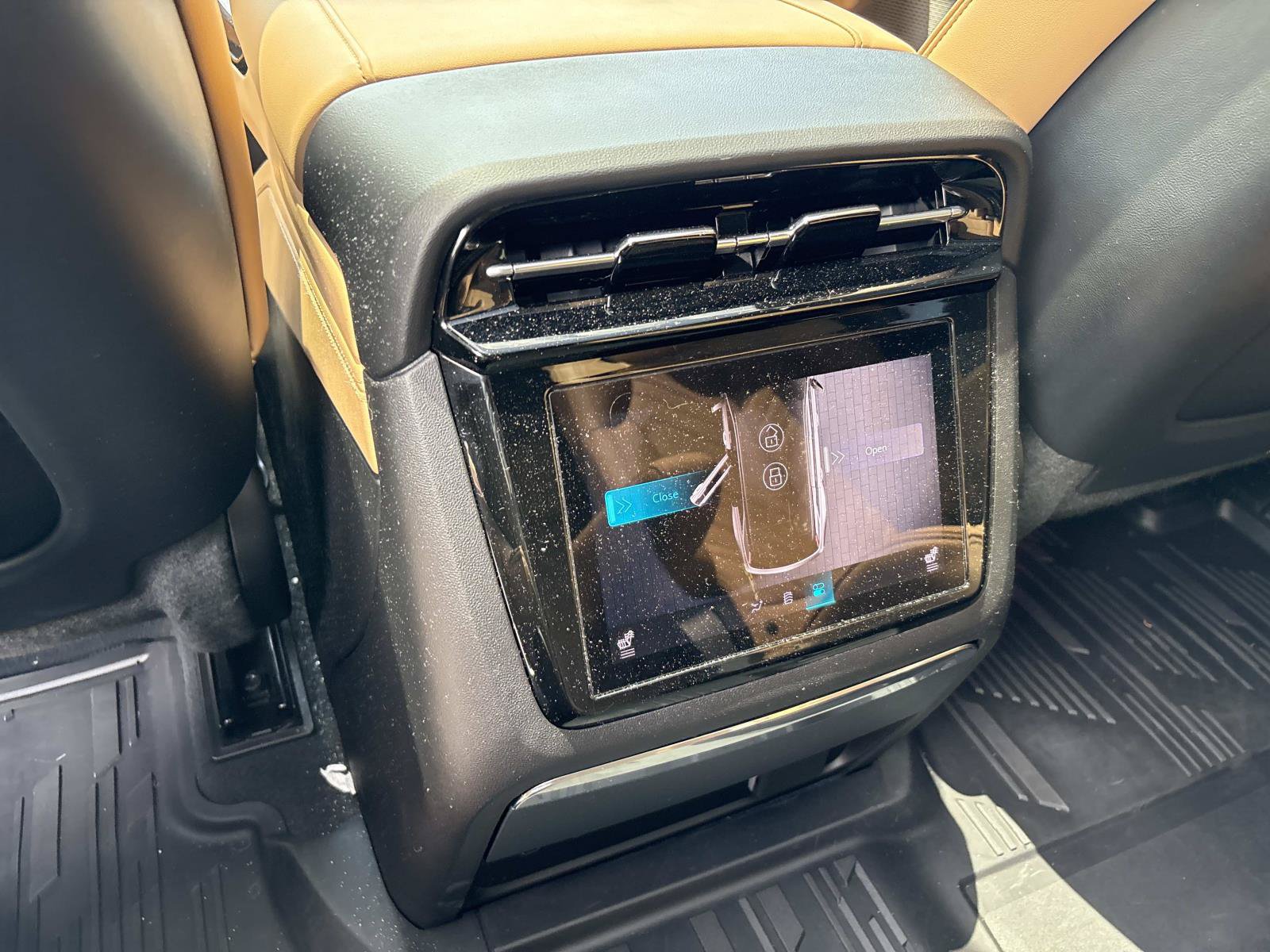 Used 2025 Cadillac Escalade IQ Sport 2 AWD/4WD image 31