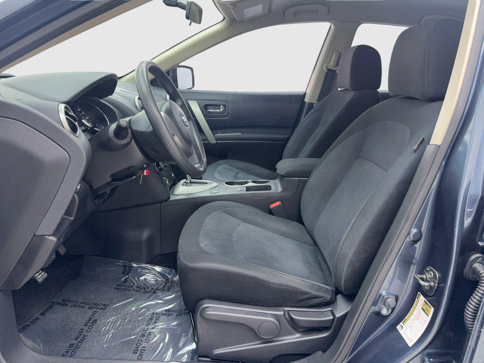 Used 2015 Nissan Rogue S FWD image 17