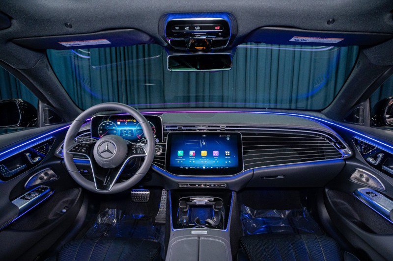 New 2026 Mercedes-Benz E 450 4MATIC All-Terrain Wagon image 14