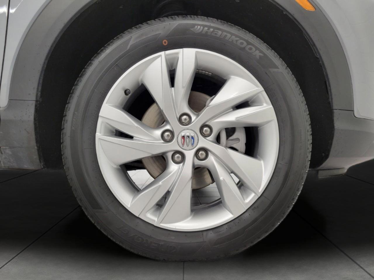 Used 2025 Buick Encore GX Preferred image 3