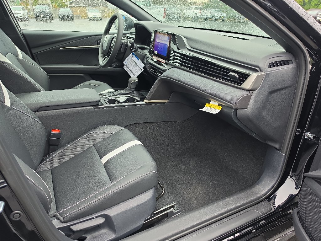 New 2026 Toyota Camry Hybrid w/ Convenience Package AWD/4WD image 16