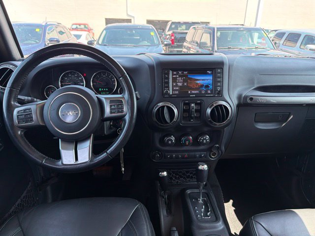 Used 2018 Jeep Wrangler Unlimited Sahara AWD/4WD image 18
