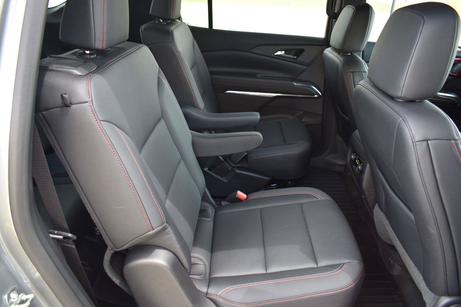Used 2025 Chevrolet Traverse Z71 w/ Driver Confidence Package AWD/4WD image 65