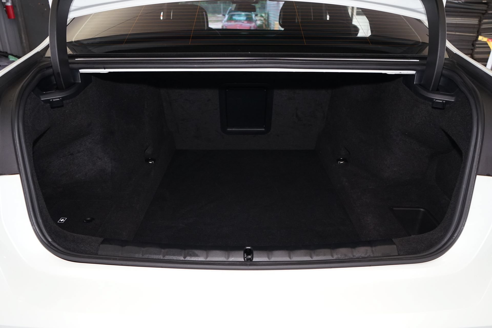 Used 2025 BMW 740i xDrive w/ Premium Package AWD/4WD image 26