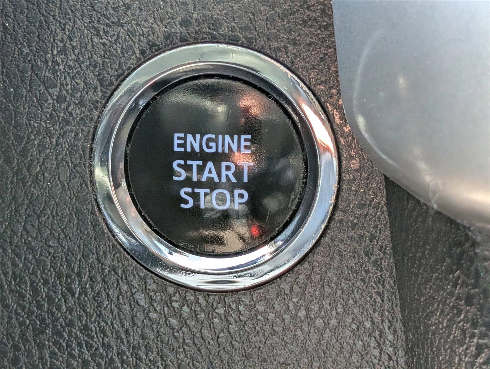 Used 2016 Toyota Highlander XLE image 27