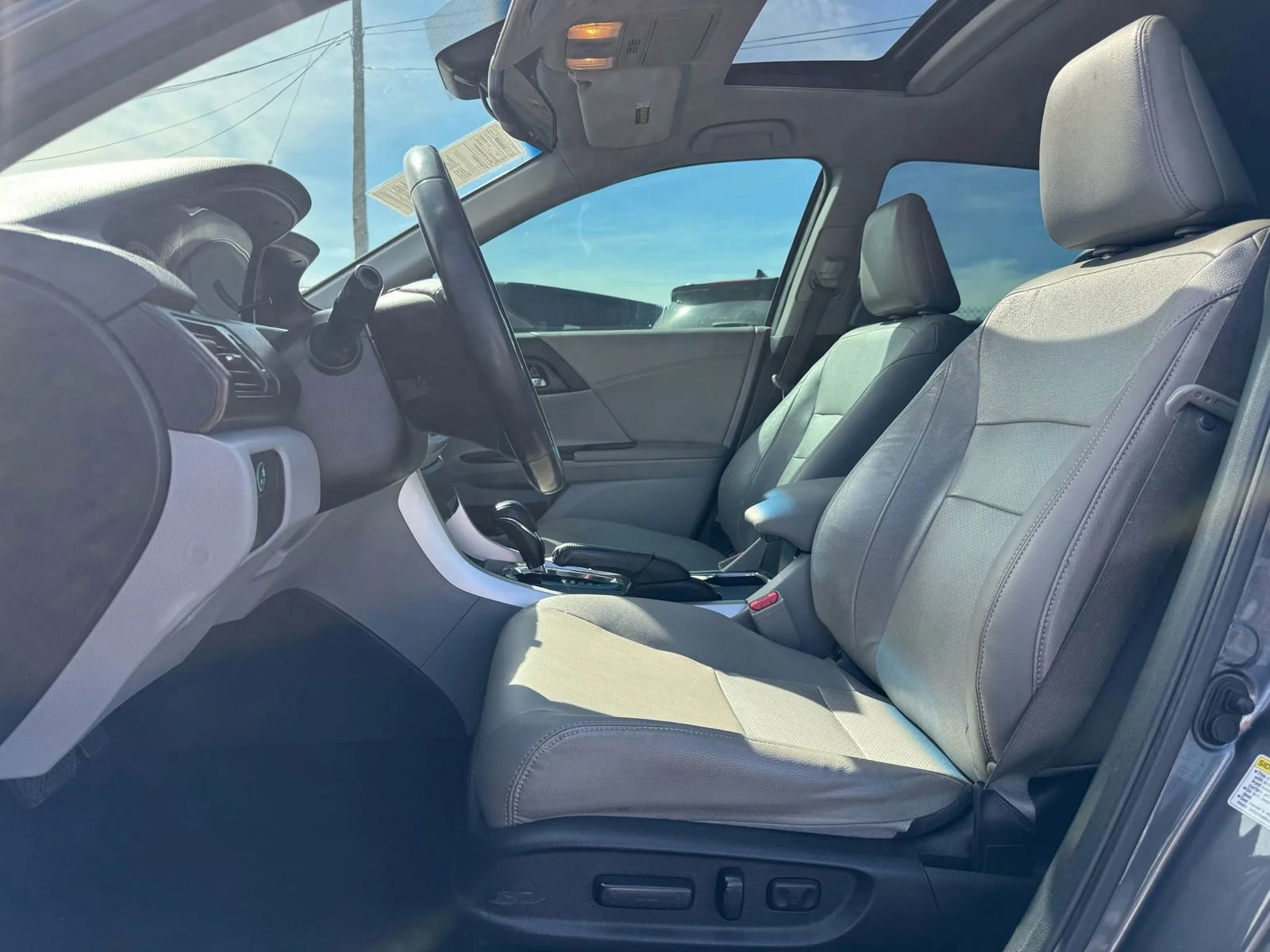 Used 2013 Honda Accord EX-L image 16