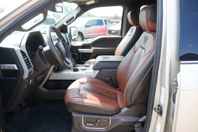Used 2018 Ford F150 King Ranch w/ Equipment Group 601A Luxury AWD/4WD image 2