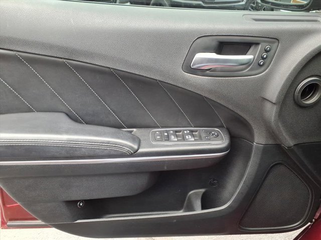 Used 2018 Dodge Charger R/T w/ Plus Group image 22