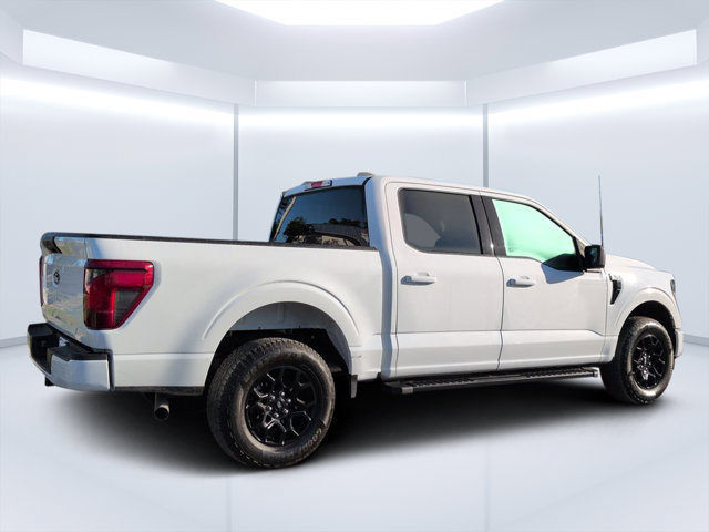 Used 2025 Ford F150 XLT w/ Equipment Group 301A Standard AWD/4WD image 3