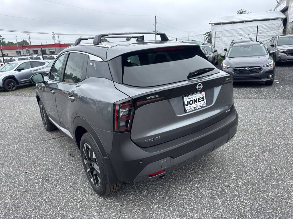 New 2026 Nissan Kicks SV w/ Interior Electronics Package AWD/4WD image 7