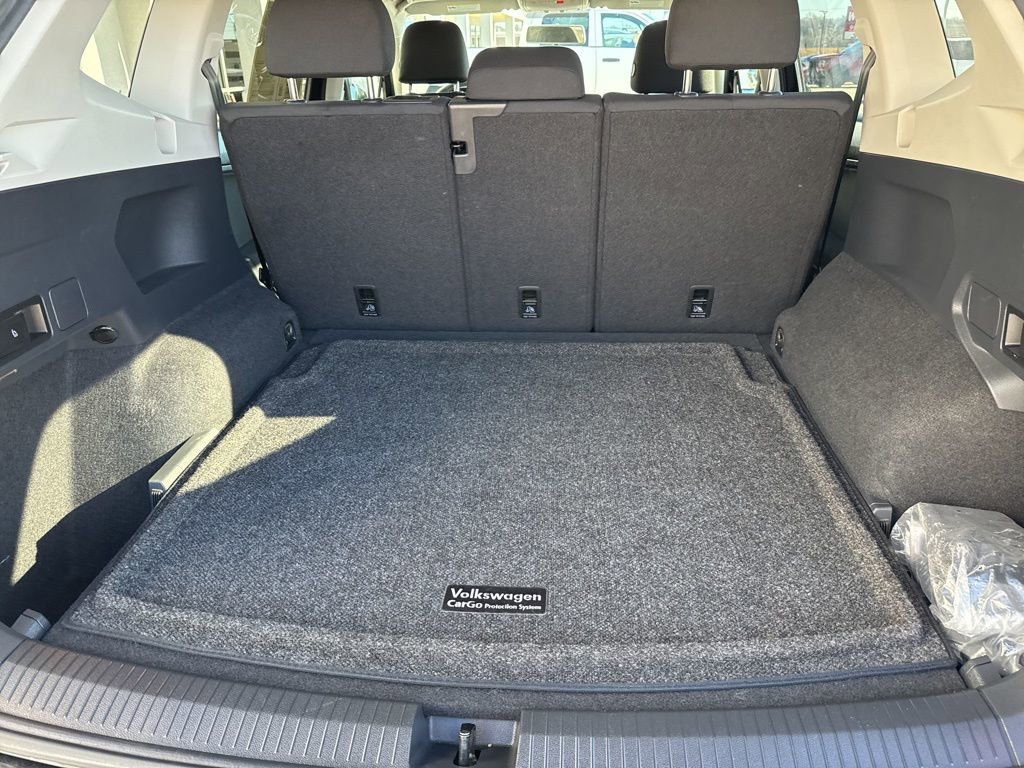 Used 2021 Volkswagen Tiguan S image 27