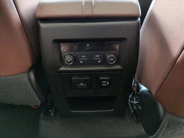 Used 2018 Chevrolet Traverse High Country image 19