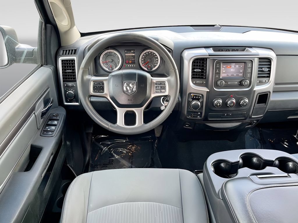 Used 2021 RAM 1500 Classic SLT AWD/4WD image 20