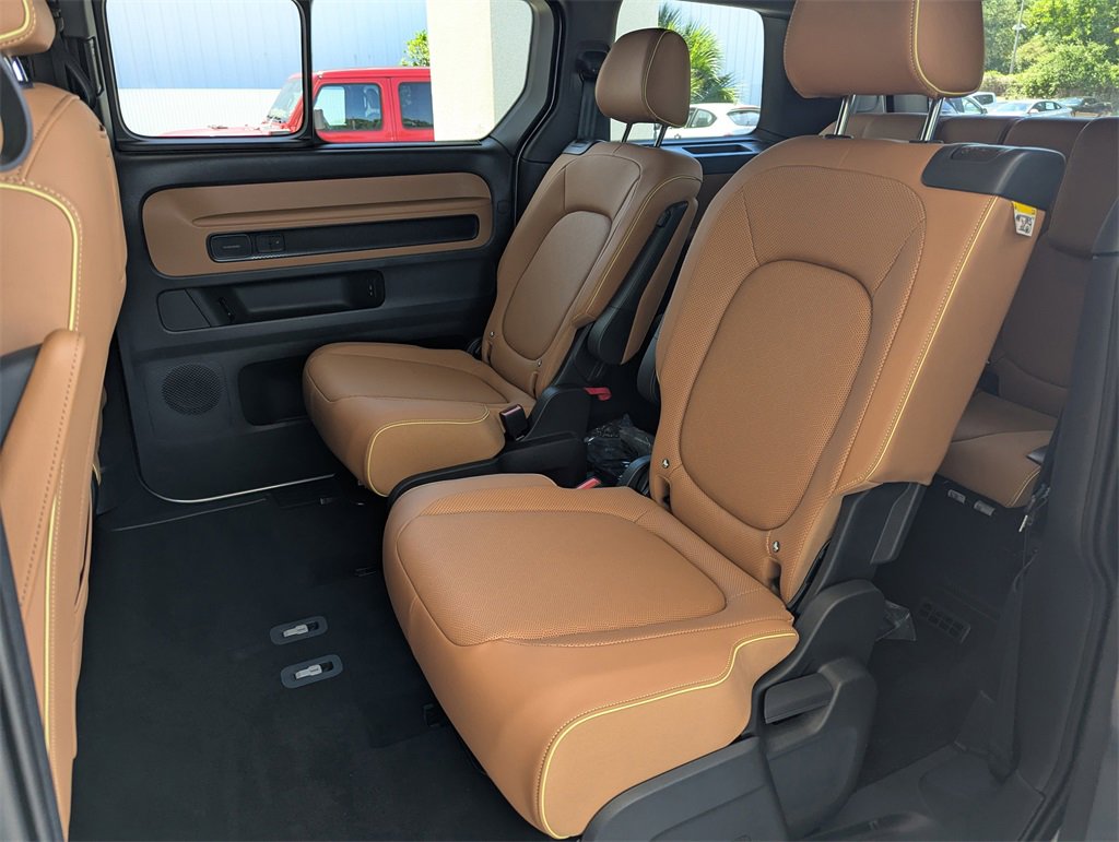 New 2025 Volkswagen ID. Buzz Pro S Plus image 28