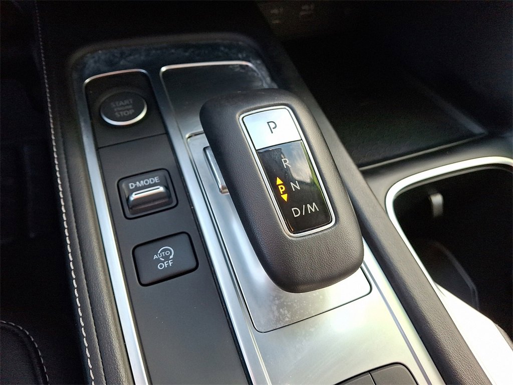 Certified 2025 INFINITI QX60 Luxe image 16