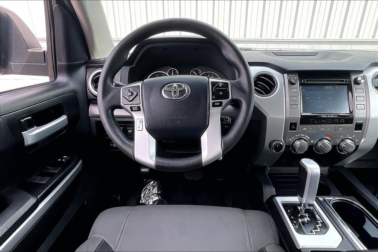 Used 2017 Toyota Tundra SR5 w/ TRD Off Road Package AWD/4WD image 6