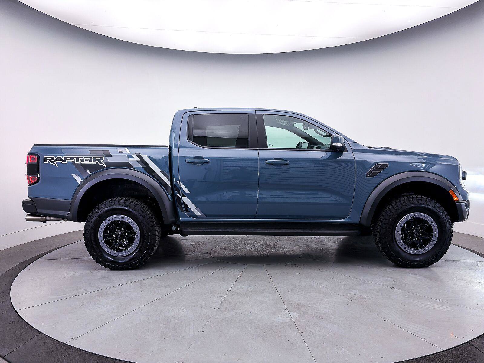 Used 2025 Ford Ranger Raptor AWD/4WD image 43