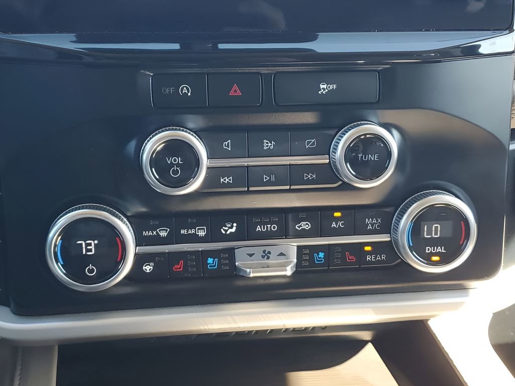 Used 2024 Ford Expedition Max Limited image 34