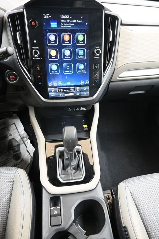 Certified 2025 Subaru Forester Premium image 28