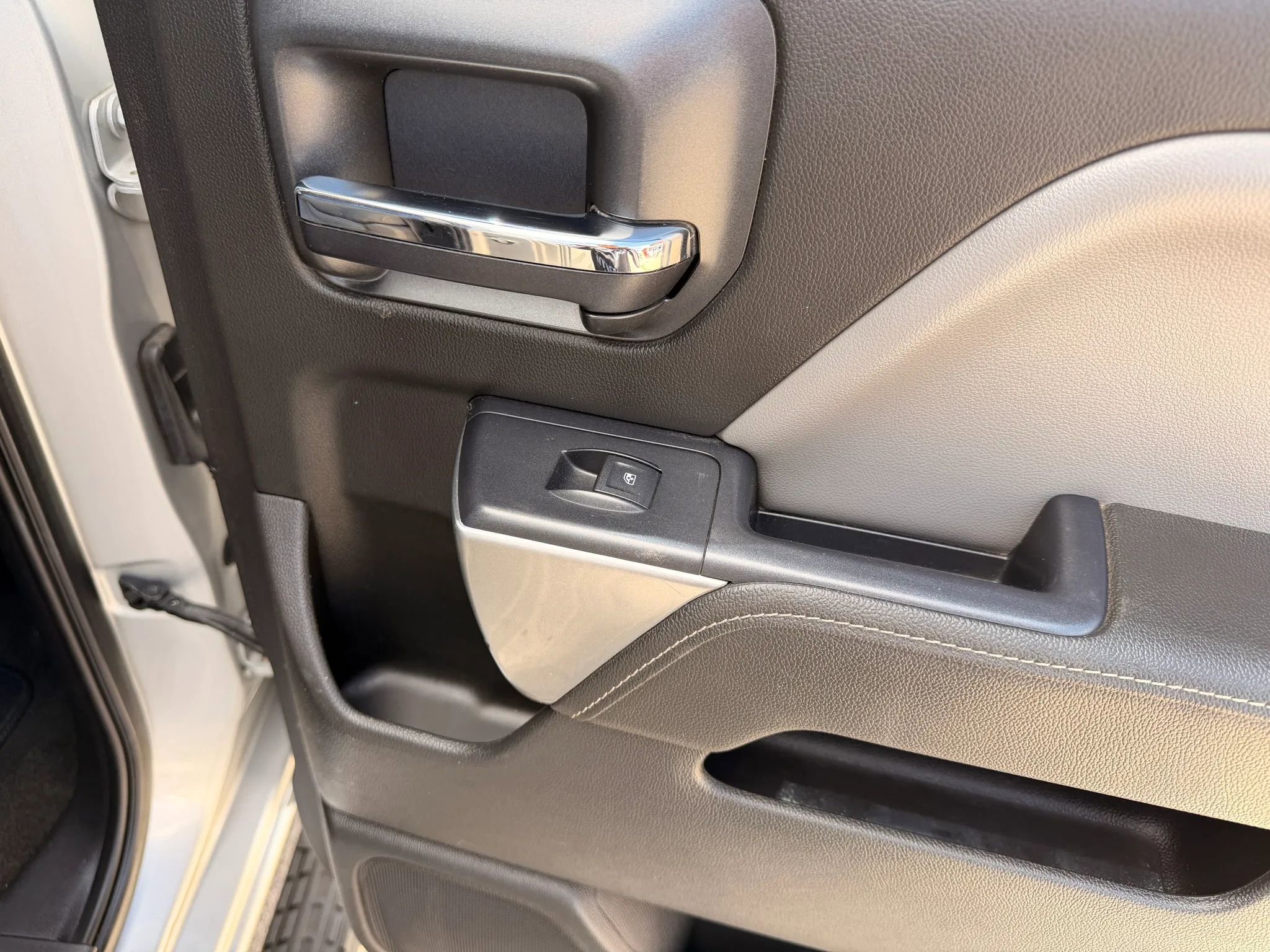 Used 2015 Chevrolet Silverado 1500 LT w/ All Star Edition image 29