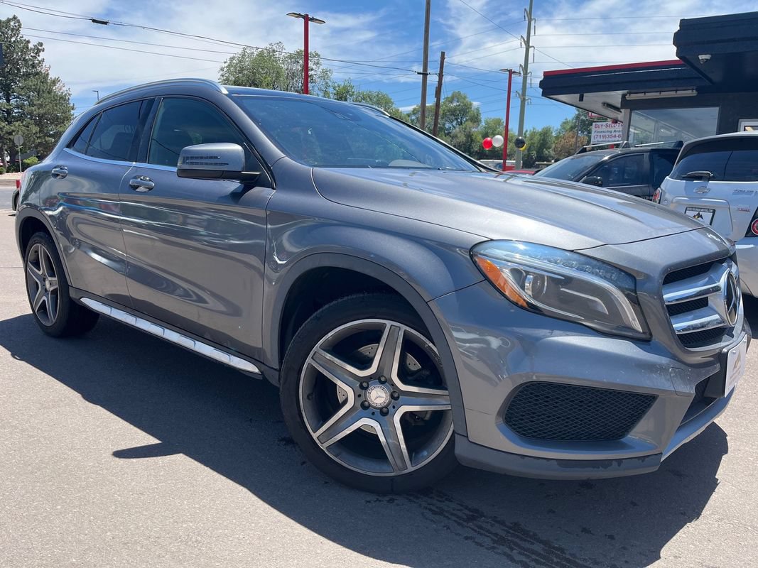 Used 2016 Mercedes-Benz GLA 250 4MATIC image 1