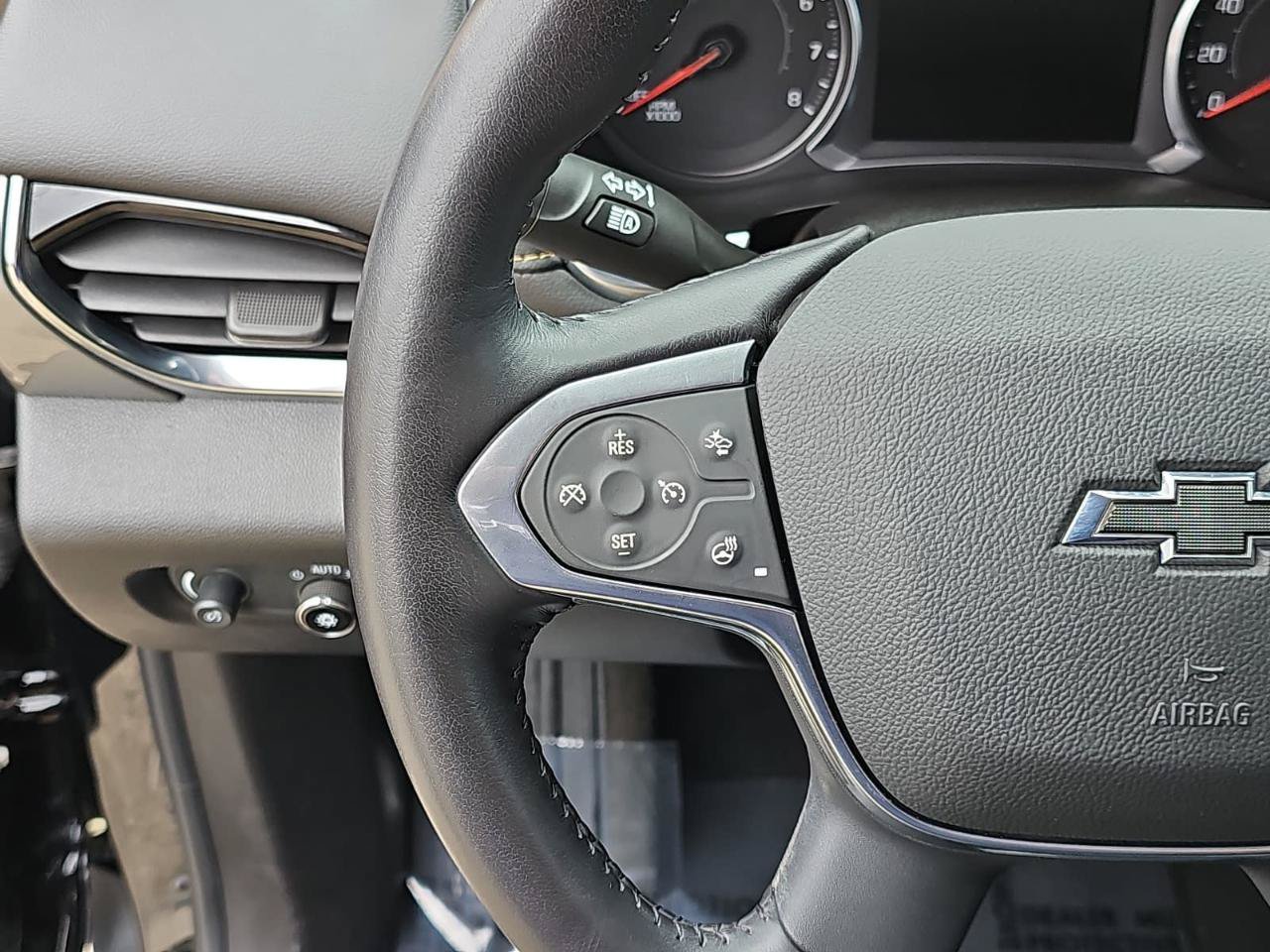 Used 2020 Chevrolet Traverse RS AWD/4WD image 16