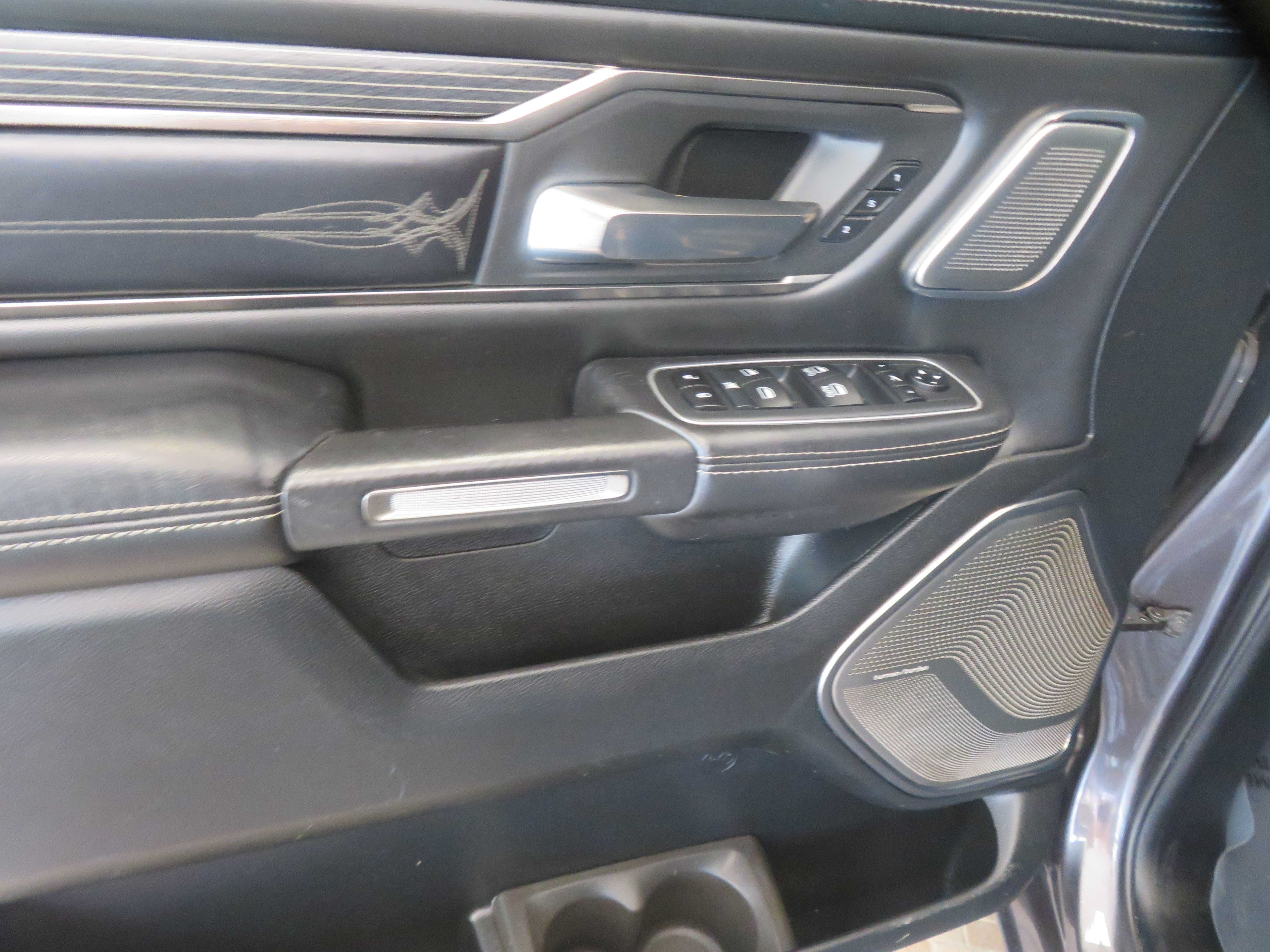 Used 2020 RAM 1500 Limited AWD/4WD image 14