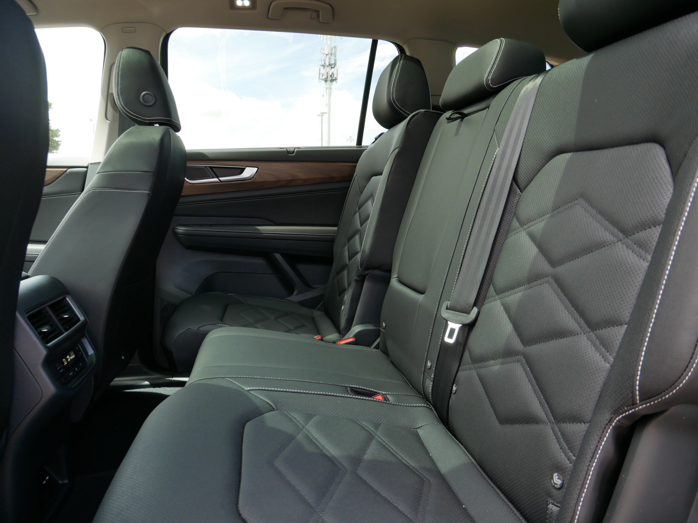 New 2026 Volkswagen Atlas SE AWD/4WD image 5