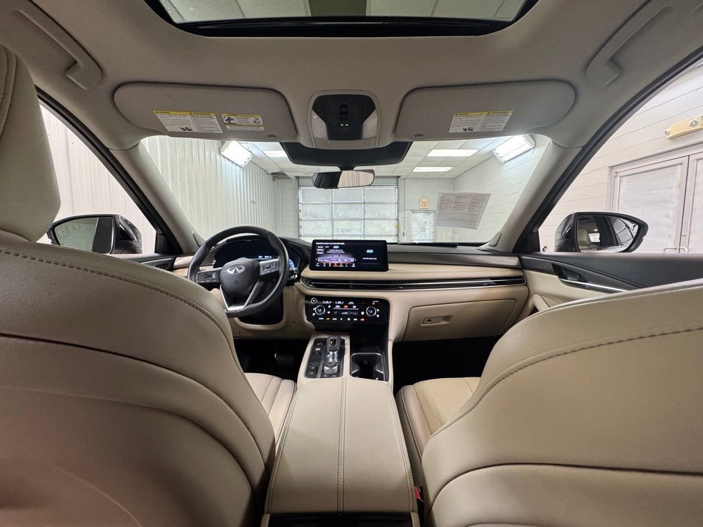 Used 2025 INFINITI QX60 Luxe AWD/4WD image 21