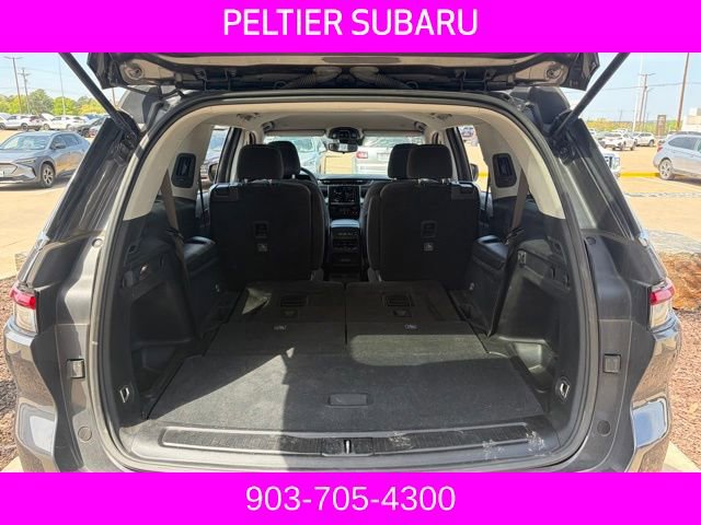 Used 2023 Jeep Grand Cherokee L Laredo image 16