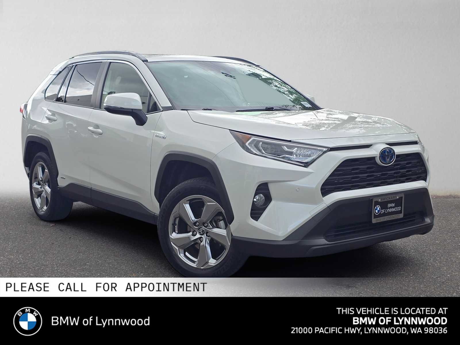 Used 2021 Toyota RAV4 XLE Premium AWD/4WD image 1