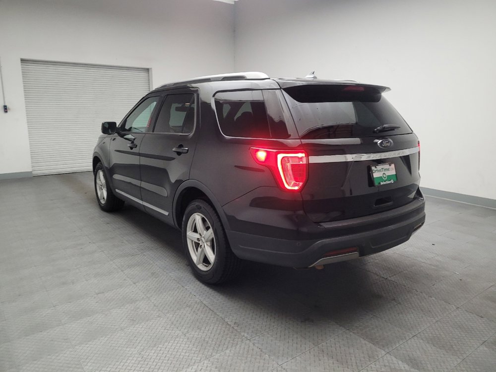 Used 2019 Ford Explorer XLT w/ Equipment Group 201A FWD image 5