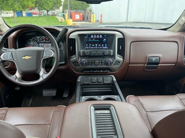 Used 2017 Chevrolet Silverado 2500 High Country AWD/4WD image 14