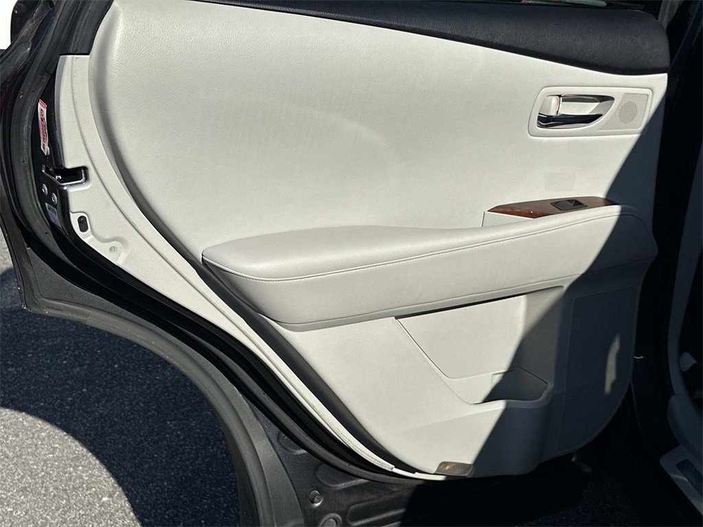 Used 2011 Lexus RX 350 2WD image 29
