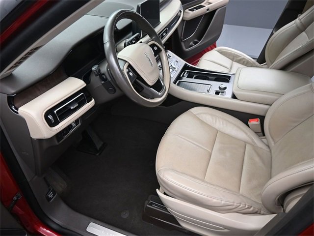 Used 2021 Lincoln Aviator Reserve w/ Equipment Group 201A image 9