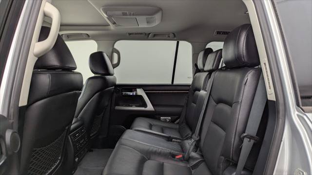 Used 2015 Toyota Land Cruiser AWD/4WD image 13