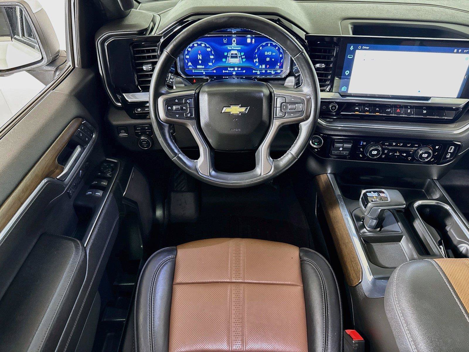 Certified 2023 Chevrolet Silverado 1500 High Country w/ Technology Package AWD/4WD image 21